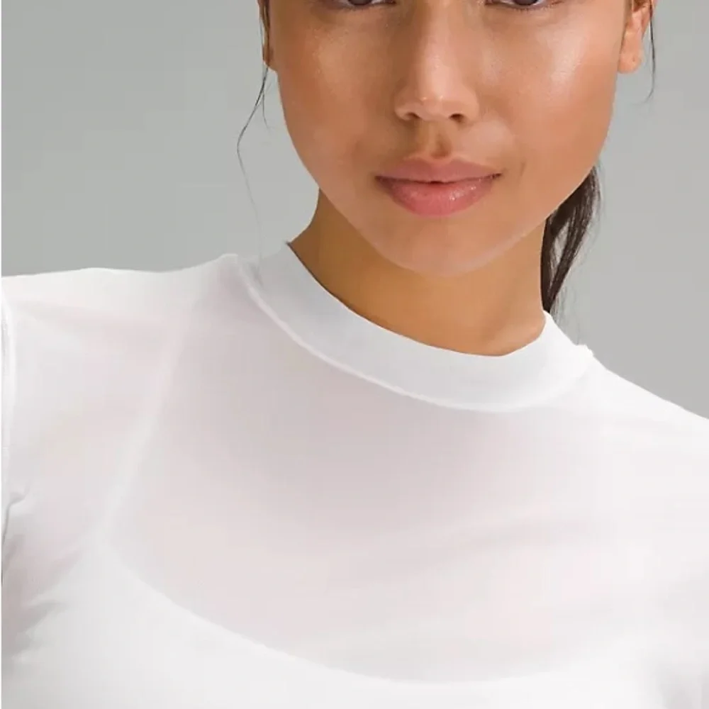 (A11) Lululemon Keyhole Mesh Long Sleeve Top, White, Size 12, NWT‎